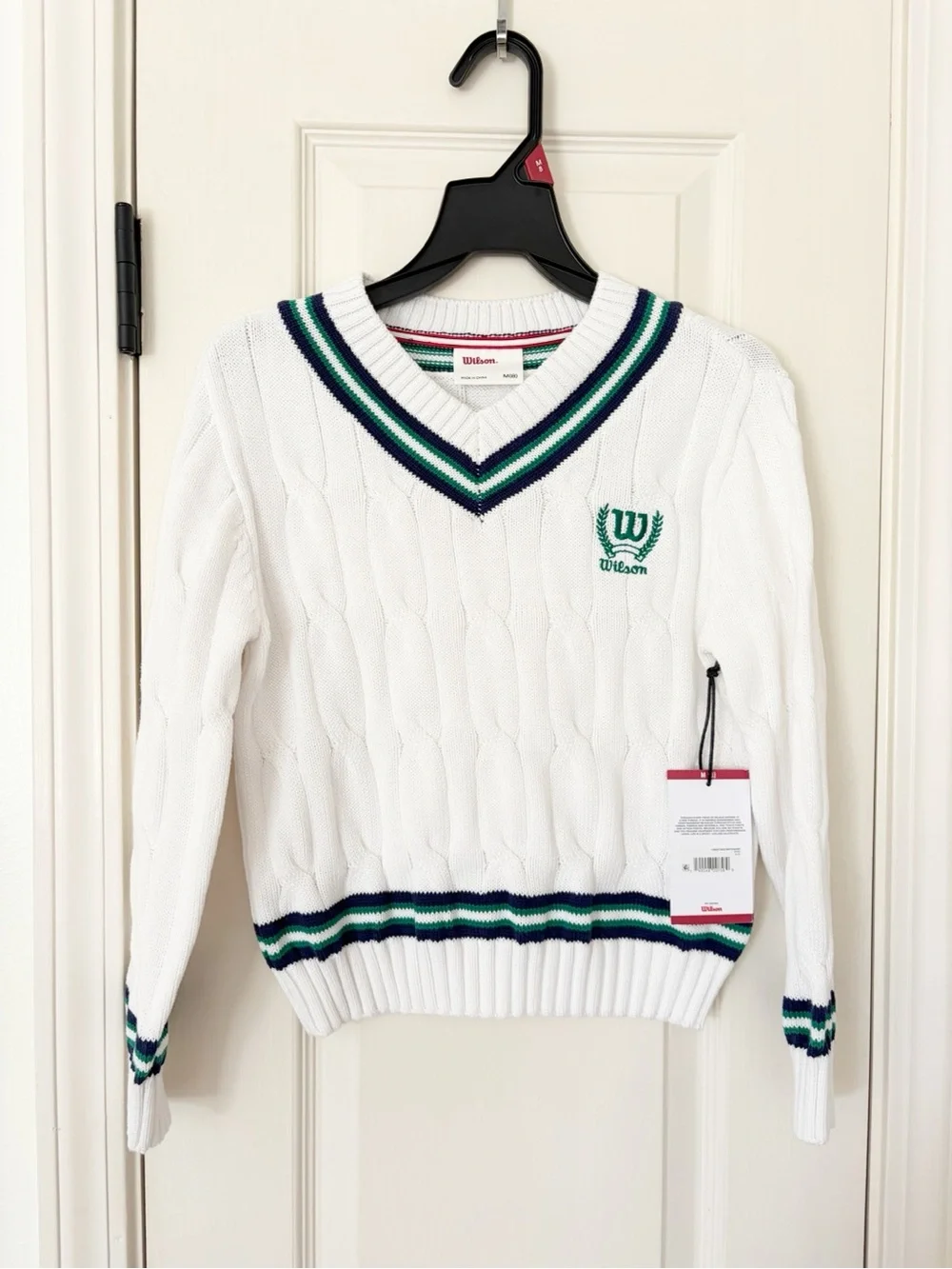 NEW • med (8) Wilson sweater and white pleated mesh tennis skirt